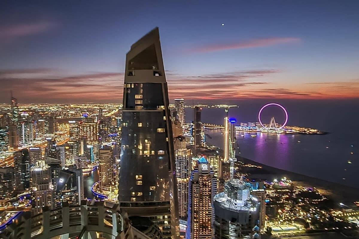 Frank Porter - Princess Tower Dubai Exteriör bild